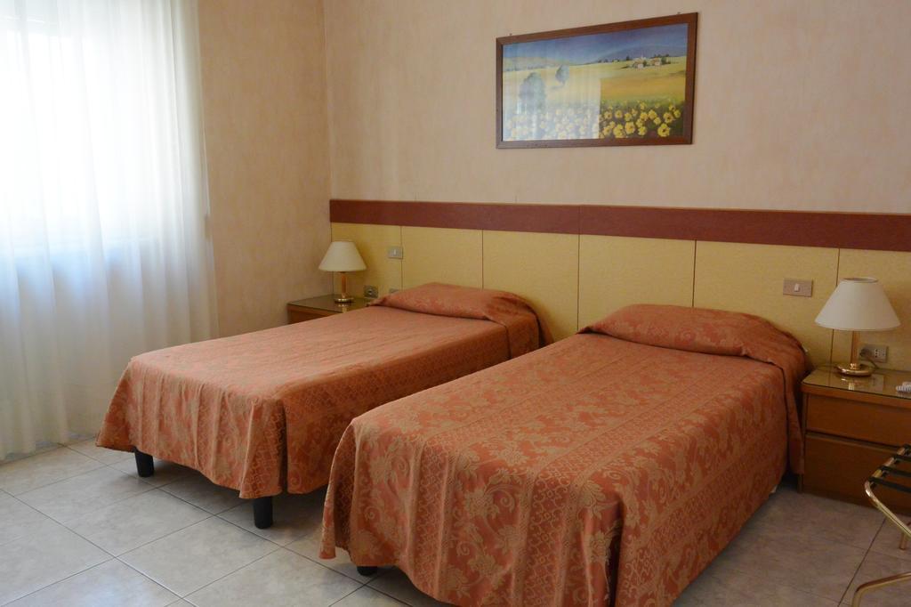 Hotel Rosengarten Pavia Exterior photo