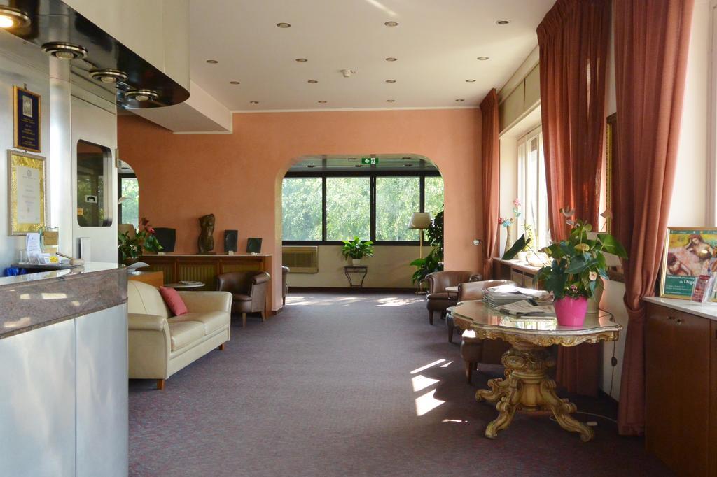 Hotel Rosengarten Pavia Exterior photo